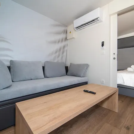 Nevia - Mobile Homes With Heated Private Pool