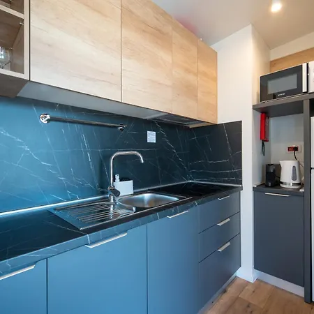 Nevia - Mobile Homes With Heated Private Pool